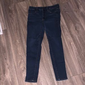 Women’s American Eagle Outfitter Jeans